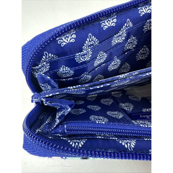 NWT Vera Bradley Romantic Paisley Iconic RFID Accordion Wrislet Wallet - Picture 10 of 10